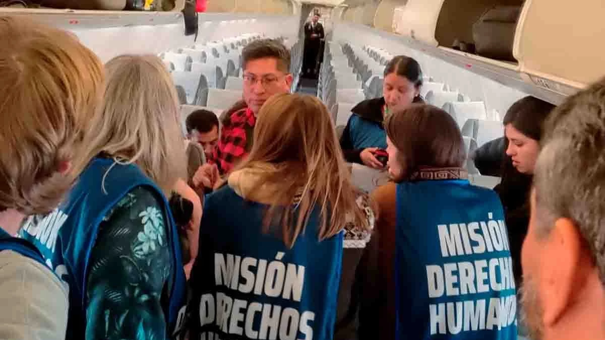 Gobierno argentino reconoce las “facultades soberanas” de Bolivia tras negar el ingreso a su delegación